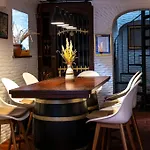 Herga Wine Estate - Nest Above Wine Cellar - Hiša za goste