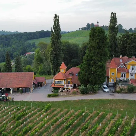 Hiša za goste Herga Wine Estate - Nest Above Wine Cellar - *
