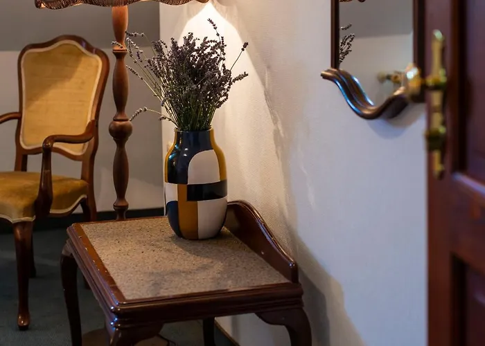 Herga Wine Estate - Nest Above Wine Cellar - בית הארחה