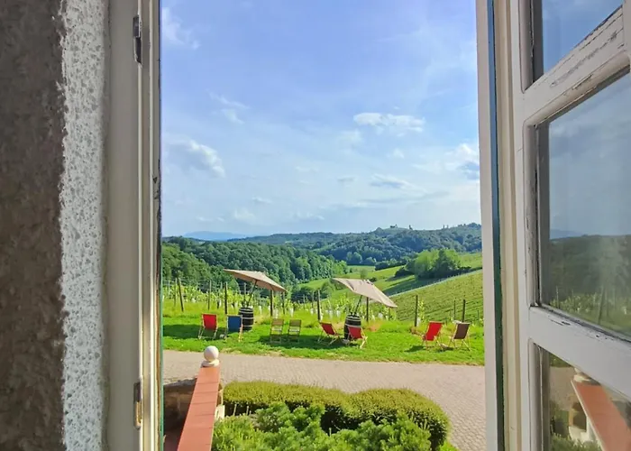 Herga Wine Estate - Nest Above Wine Cellar - בית הארחה *